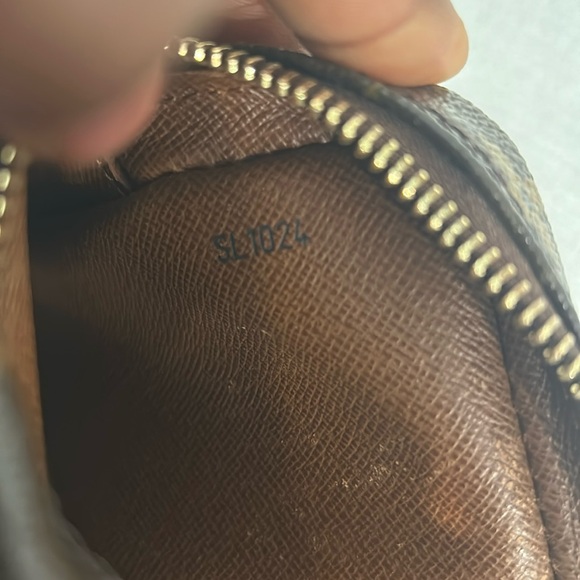 Auth LOUIS VUITTON Danube M45266 Brown Monogram 872ST Shoulder Bag - Picture 9 of 17